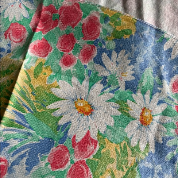 Floral round table cloth - Picture 5 of 8